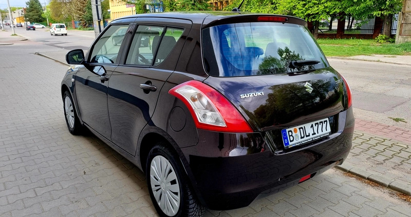 Suzuki Swift cena 29999 przebieg: 148000, rok produkcji 2014 z Zawiercie małe 667